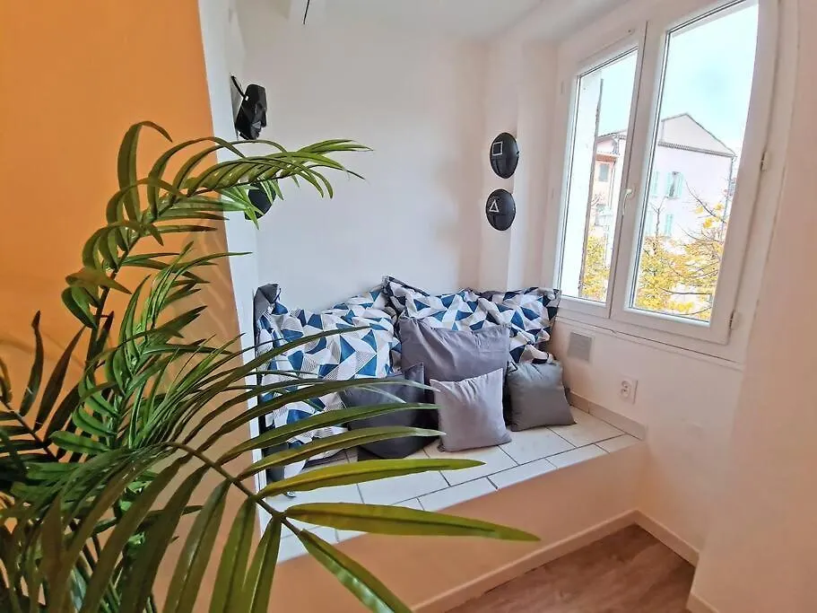 Appartement GregBnb-com - T2 Design 43m2 - Toulon Est - Wifi Fibre France