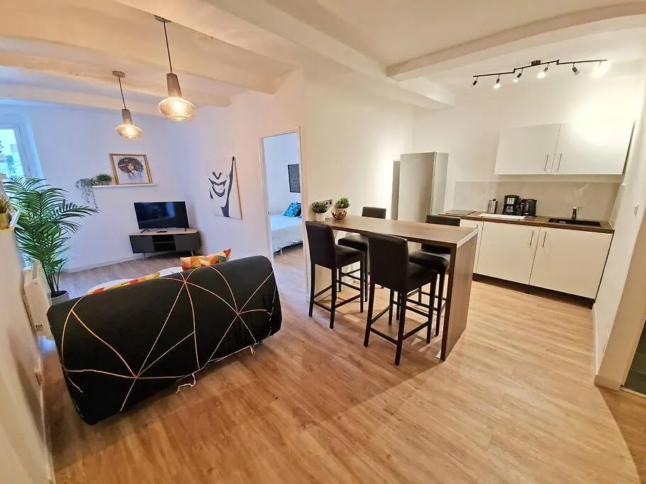 Appartement GregBnb-com - T2 Design 43m2 - Toulon Est - Wifi Fibre France