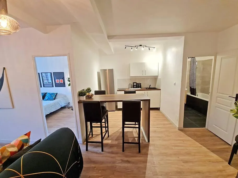 Appartement GregBnb-com - T2 Design 43m2 - Toulon Est - Wifi Fibre
